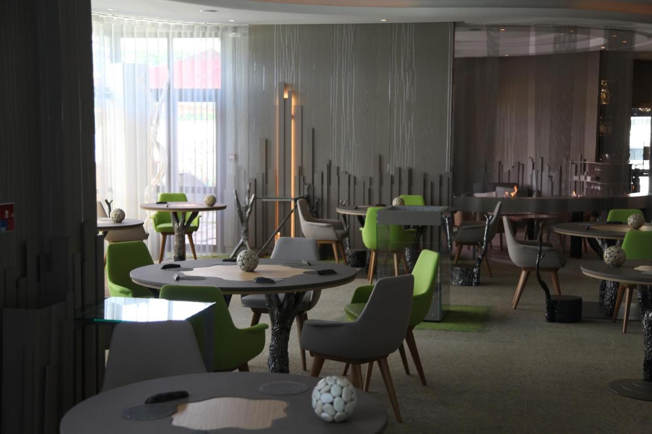 Hotel Le Parc - La Table De Franck Putelat Carcassonne Ngoại thất bức ảnh
