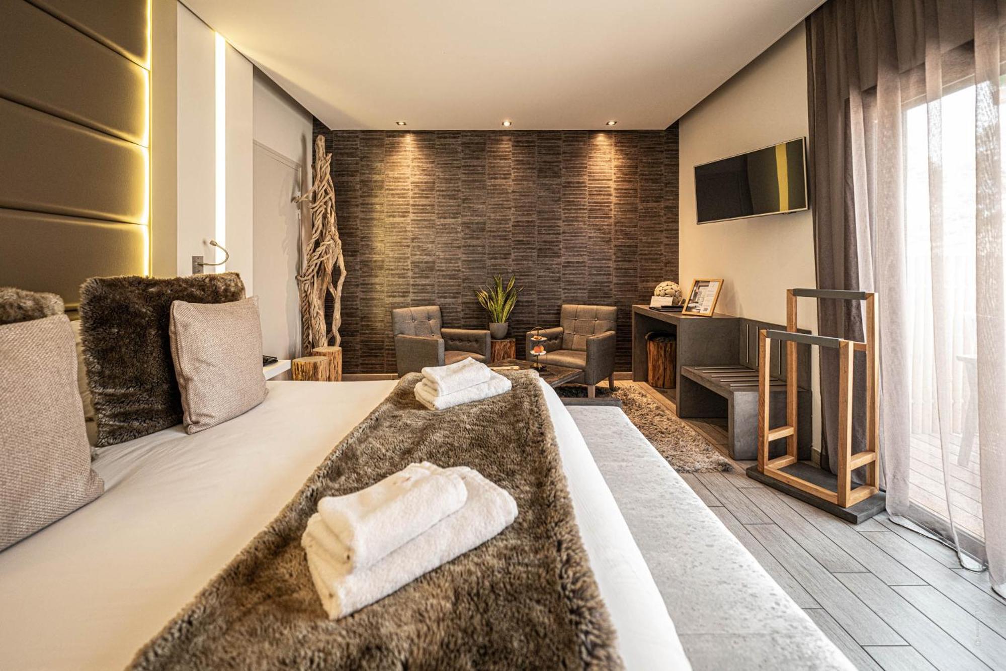 Hotel Le Parc - La Table De Franck Putelat Carcassonne Ngoại thất bức ảnh
