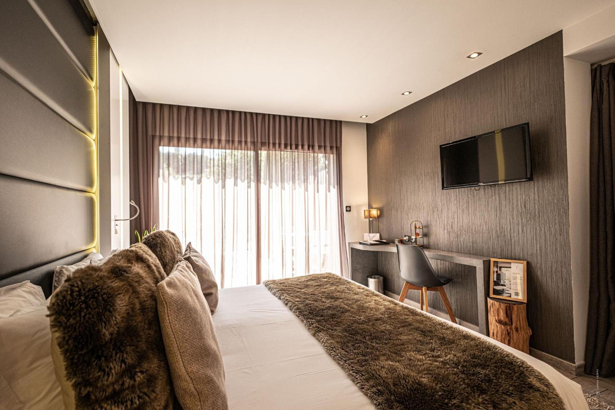 Hotel Le Parc - La Table De Franck Putelat Carcassonne Ngoại thất bức ảnh